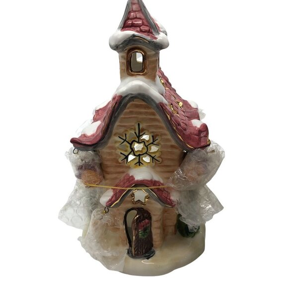 NIB Huntington Hand Painted Ceramic Candle Holder Gingerbread House Christmas - Picture 3 of 11